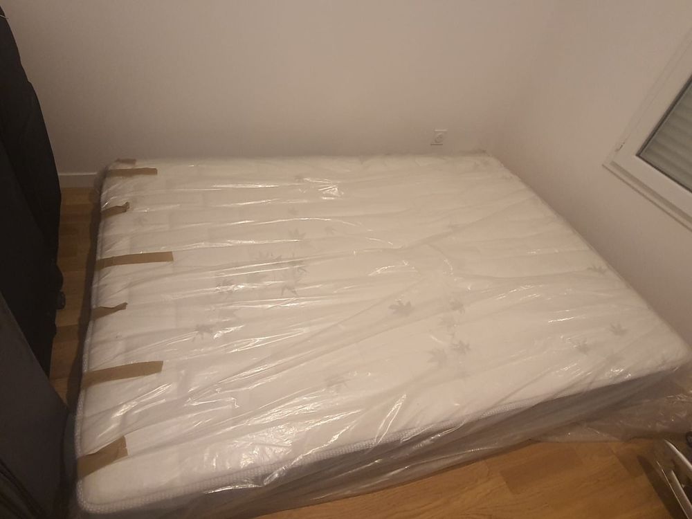 Matelas quasi neuf Meubles