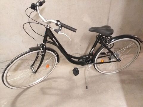 VELO DE VILLE 26  STYLE HOLLANDAIS ELOPS 100 100 Chambry (73)