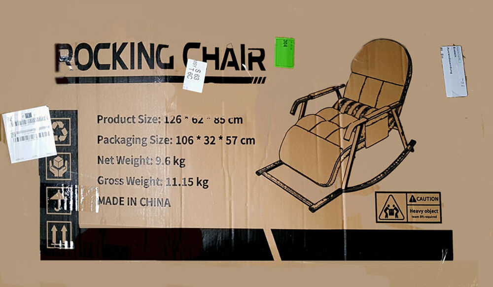 Chaise, matelas, Rocking Chair pour repos allong&eacute;. Meubles