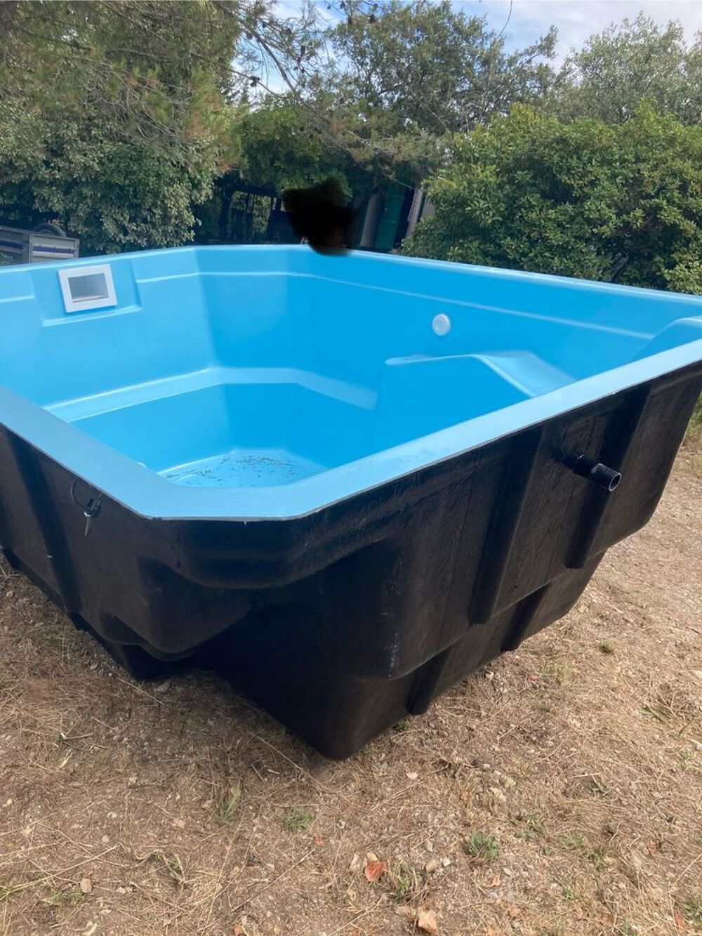 piscine coque polyester -10m2 Jardin