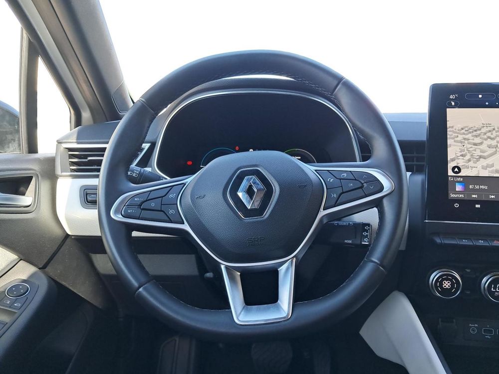 Clio V Clio E-Tech full hybrid 145 Techno 2023 occasion 91700 Sainte-Genevi&egrave;ve-des-Bois