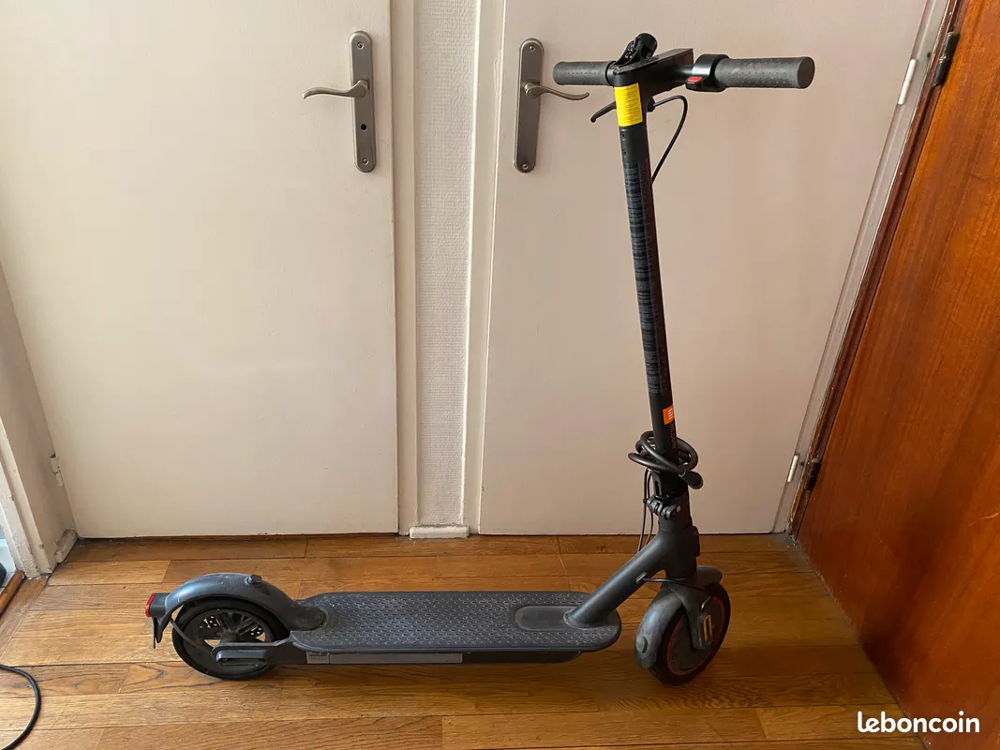 Trottinette &eacute;lectrique Xiaomi pro 2 Sports