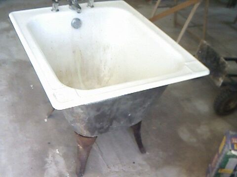 BAIGNOIRE SABOT 100 Sainte-Maure (10)