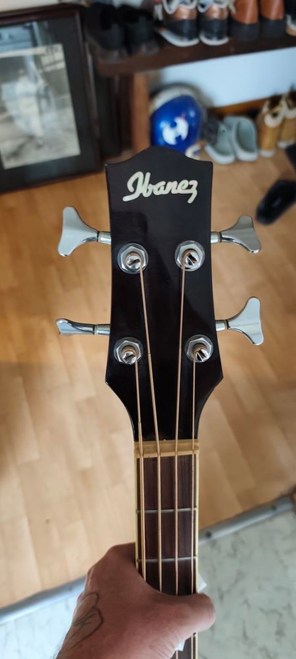 Guitare basse &eacute;lectro-acoustique ibanez Instruments de musique