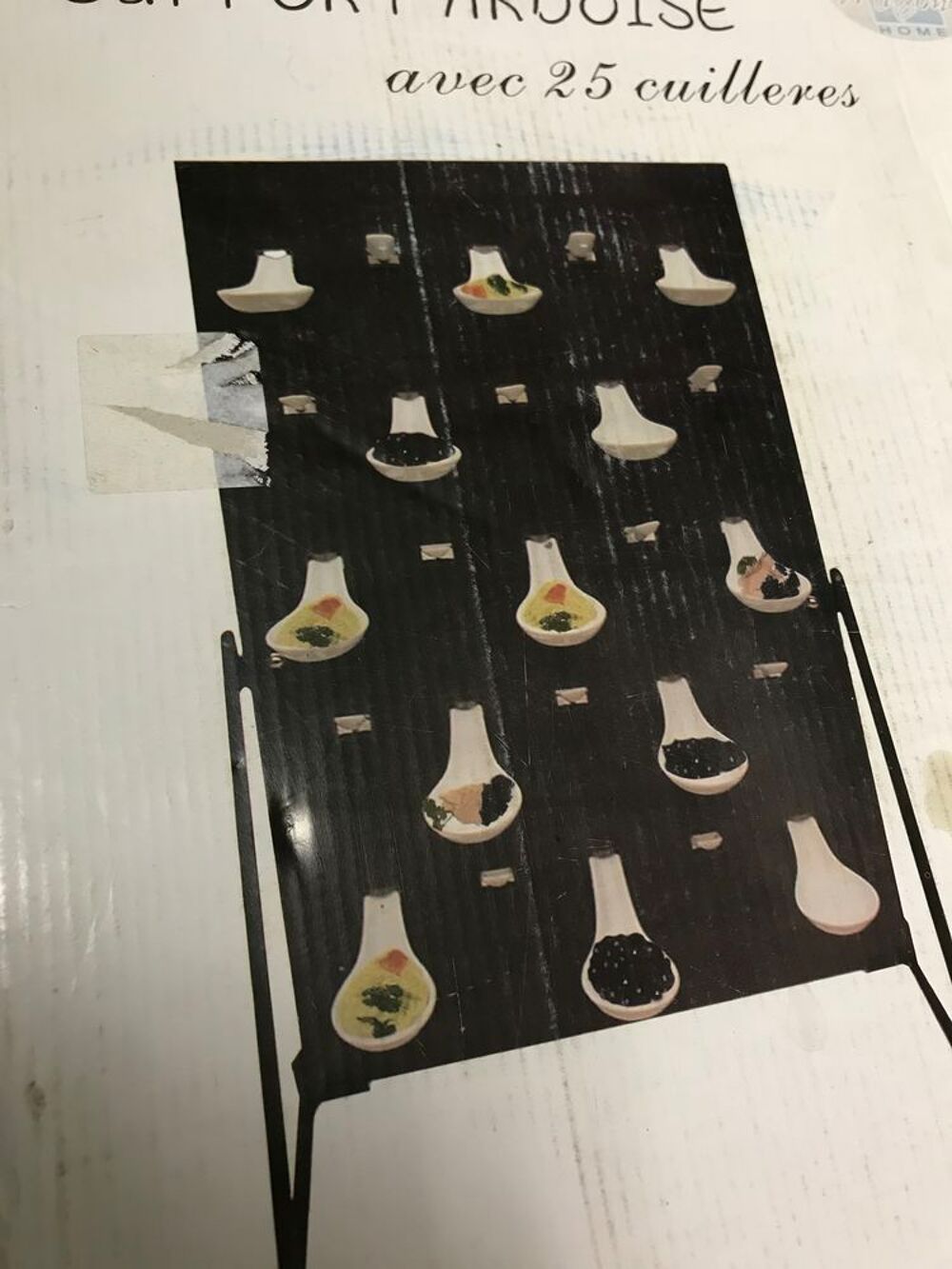 PRESENTOIR POUR APERITIFS ARDOISE cuill&egrave;re en porcelaine Cuisine