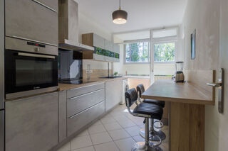  Appartement à louer 4 pièces 87 m² Ferney-voltaire