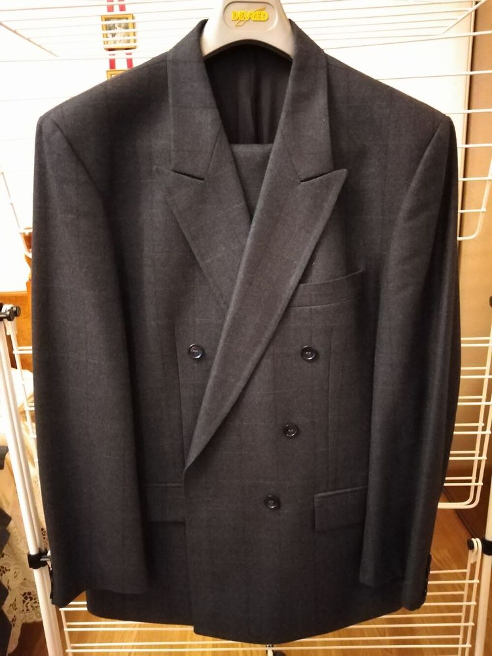 costume Vêtements