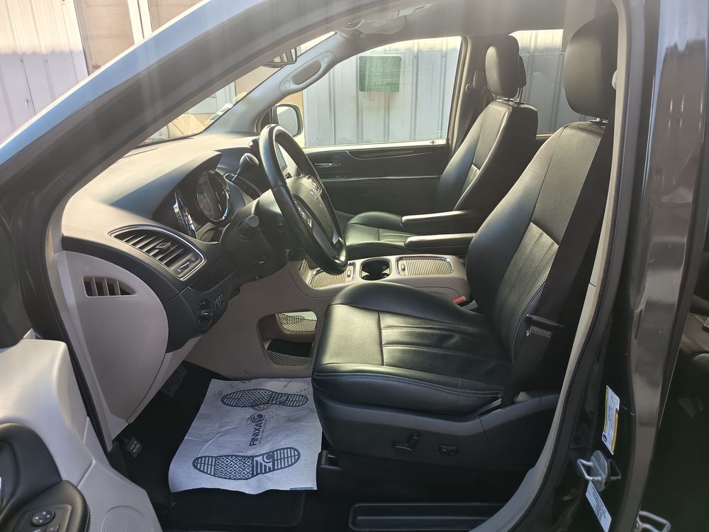 VOYAGER Voyager 2.8 Multijet II 163 ch Gold A 2012 occasion 91100 Corbeil-Essonnes