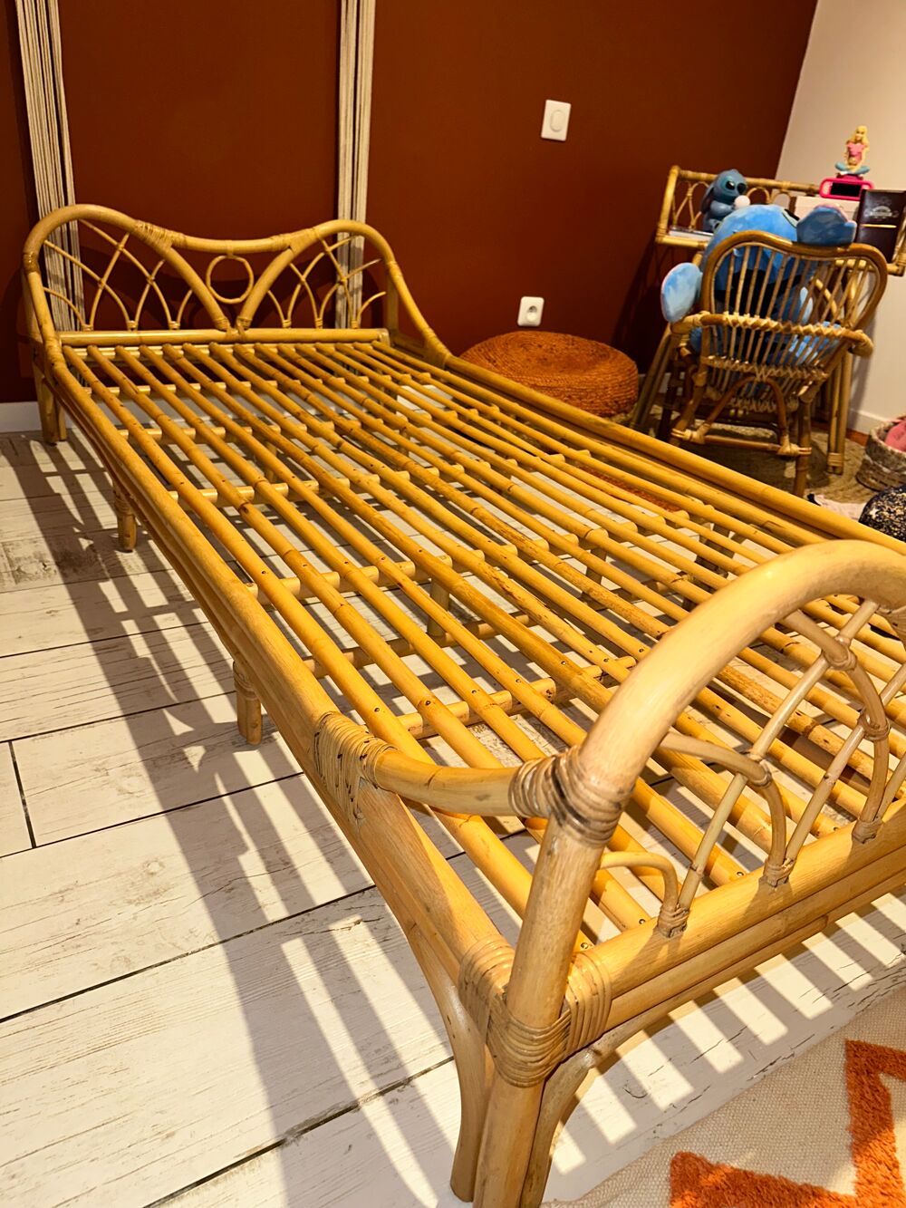 Chambre fille en rotin Meubles