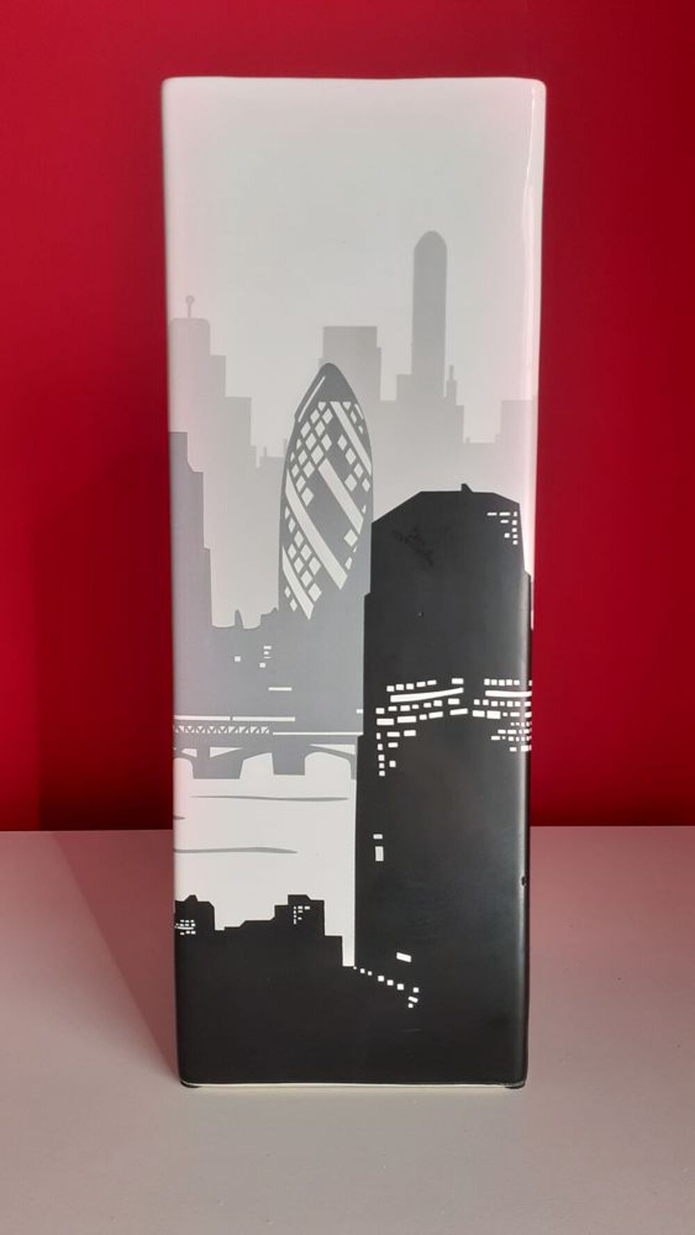 Grand vase carr&eacute; Dcoration