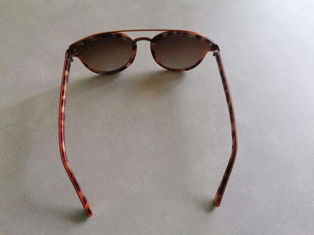 Lunettes solaires femme Bijoux et montres