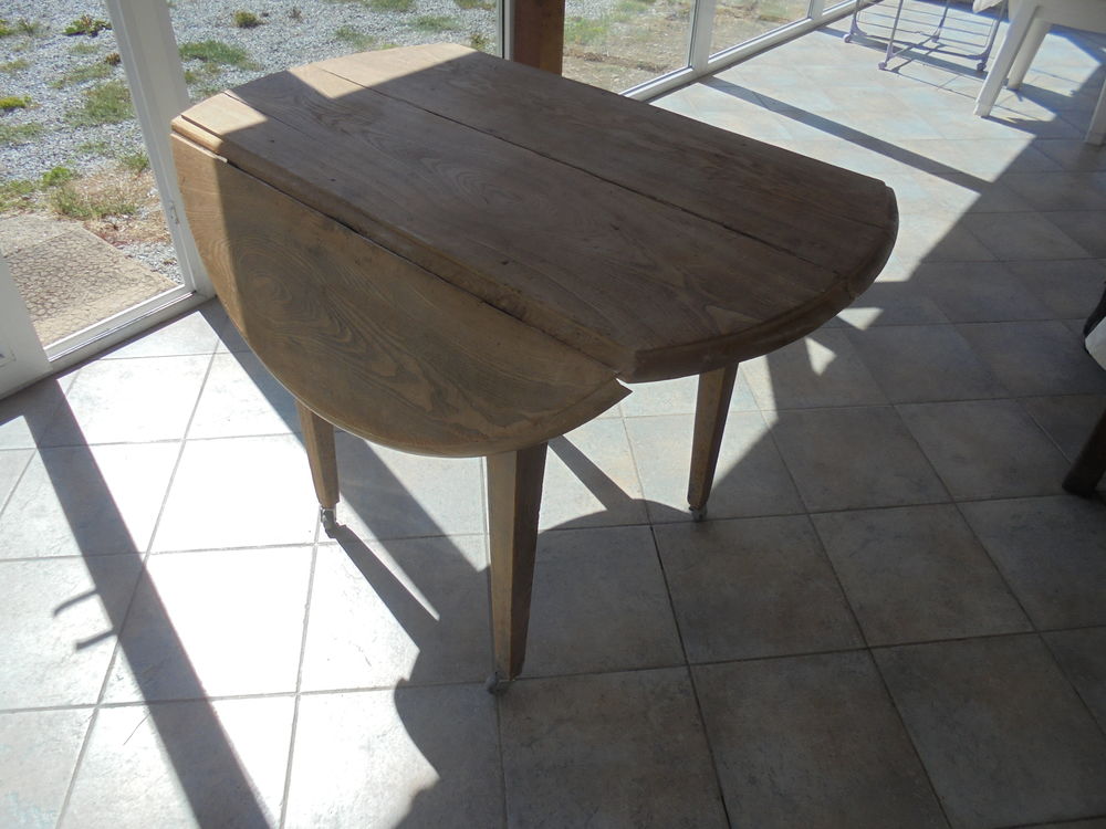 table ronde pliante Meubles