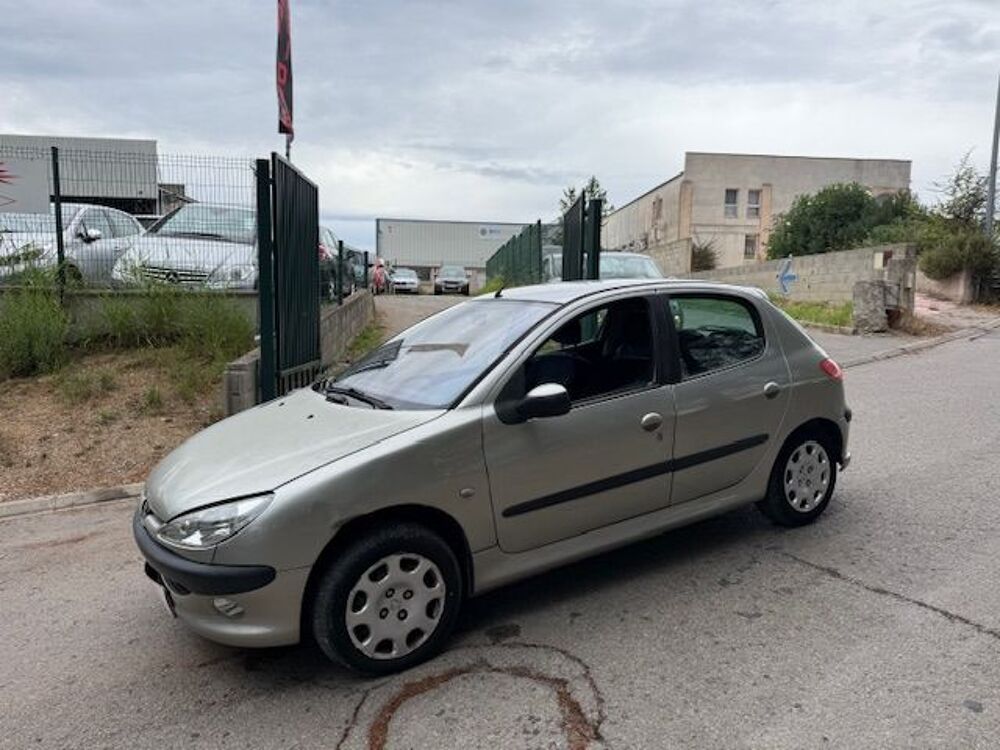 206 1.4 HDi 70cv XT Premium (4 CV) 2003 occasion 34690 Fabr&egrave;gues