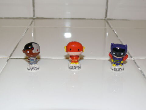 Fèves  Super Héros  1.5 Saintes (17)