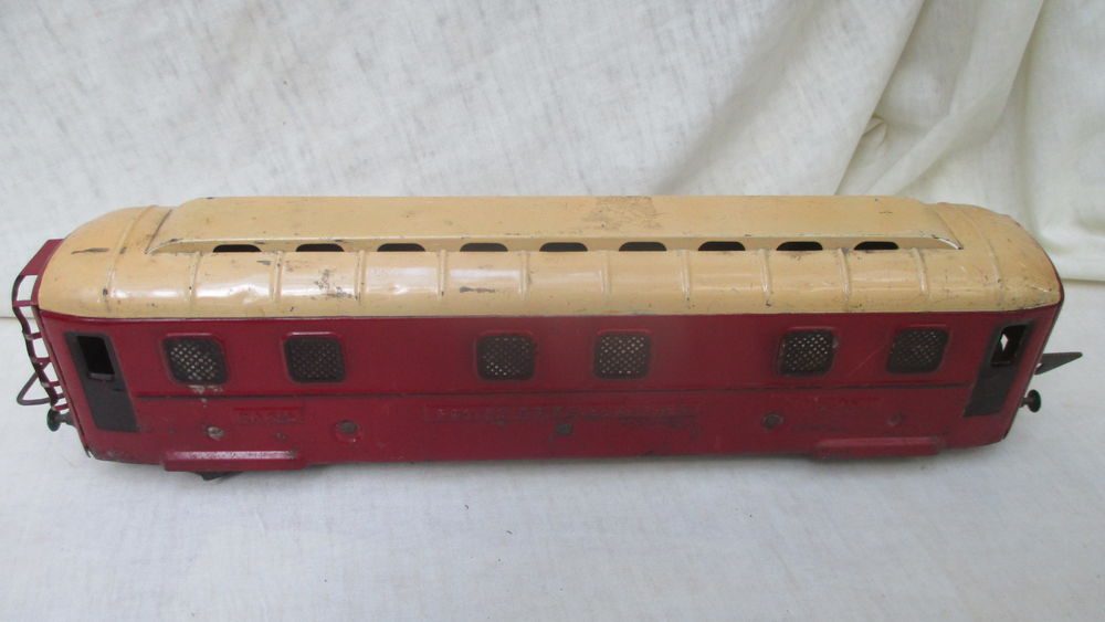 wagon tole 35cm. Jeux / jouets