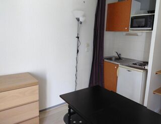  Appartement à louer 1 pièce 18 m² Nantes