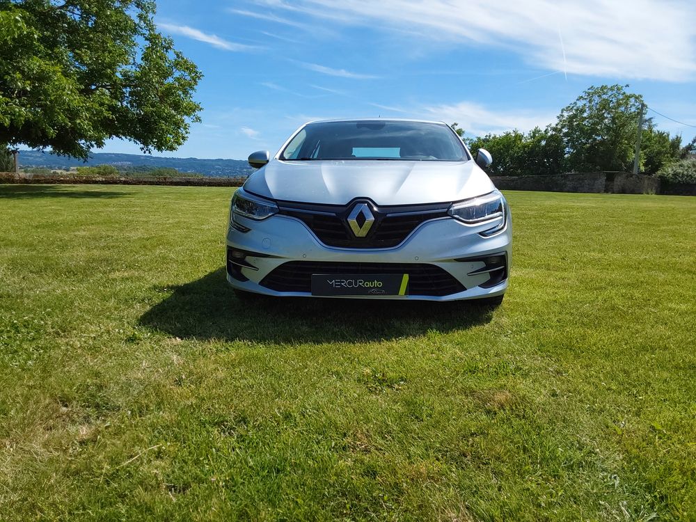 Megane IV M&eacute;gane IV Berline Blue dCi 115 - 20 Business 2021 occasion 38080 Saint-Marcel-Bel-Accueil