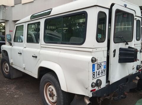 Land-Rover Defender 110 Station Wagon Td5 E 2006 occasion Saint-Cyr-l'&Eacute;cole 78210