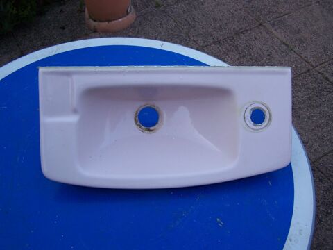 lave main rectangulaire 18 Amiens (80)