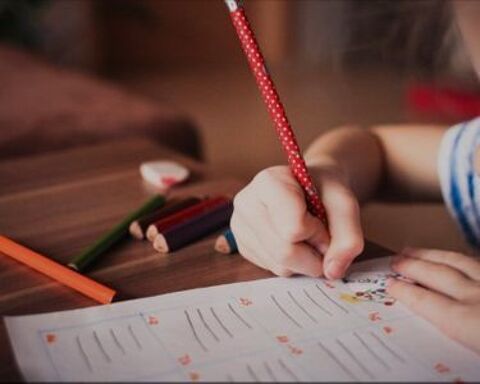 Soutien scolaire et aide aux devoirs primaire et coll&egrave;ge 20 66700 Argel�s-sur-mer