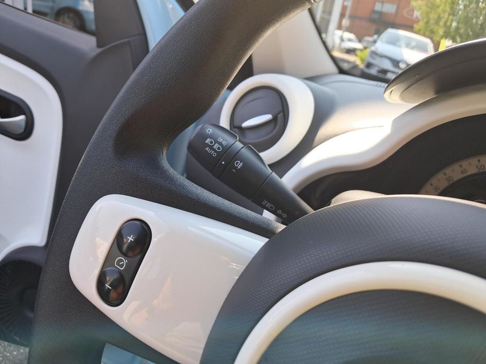 Twingo III E-Tech Equilibre 2023 occasion 91170 Viry-Ch&acirc;tillon
