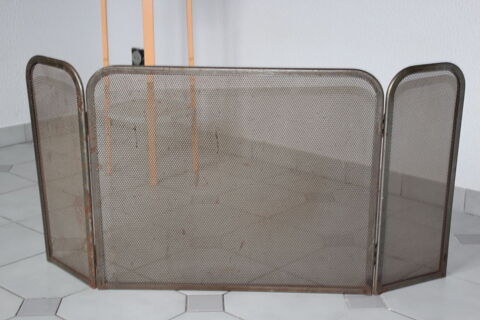 Grille pare-tincelles pour chemine 25 Amance (70)