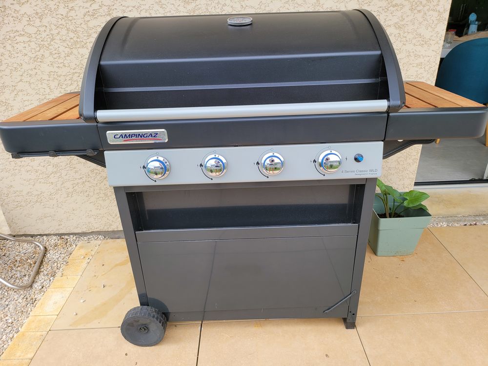 Barbecue Butagaz &eacute;tat neuf Jardin