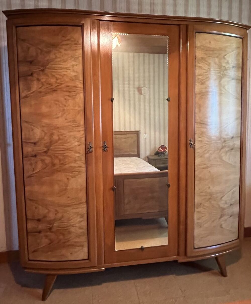 CHAMBRE ANNEES 60 Meubles