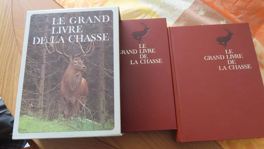 Ouvrage "le grand livre de la chasse" Livres et BD