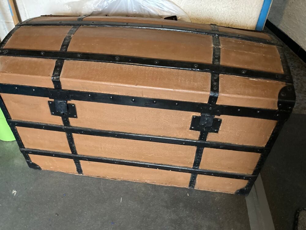 Male en bois Meubles