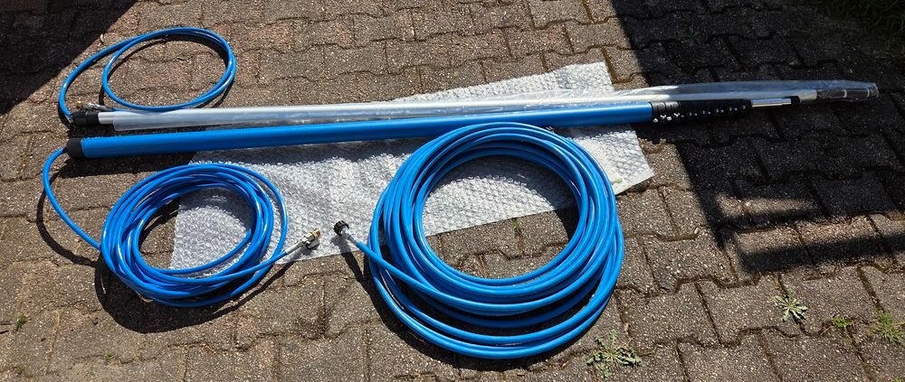 Nettoyage &agrave; l'eau pure. Vitrages, panneaux solaires Bricolage