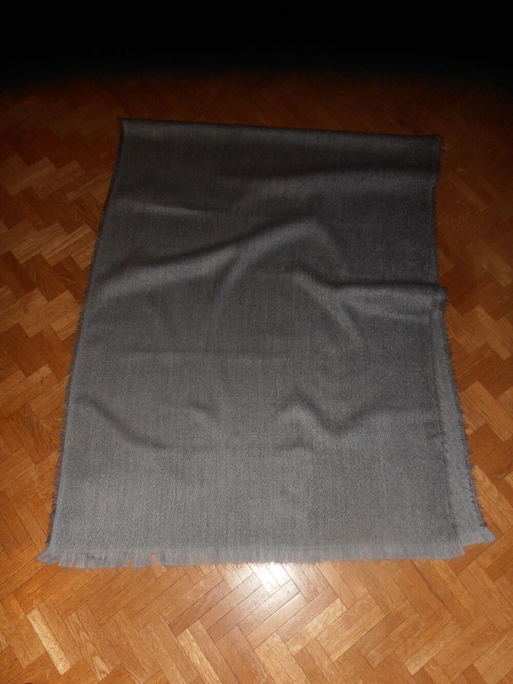 Etole grise (79) Vêtements