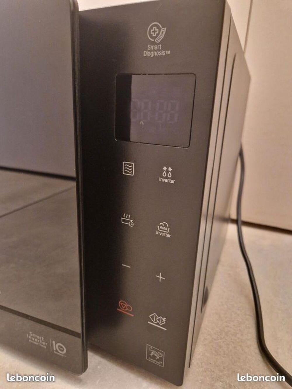 micro onde LG NEOCHEF grande capacit&eacute; pour bricoleur 
pi&egrave;ce Electroménager