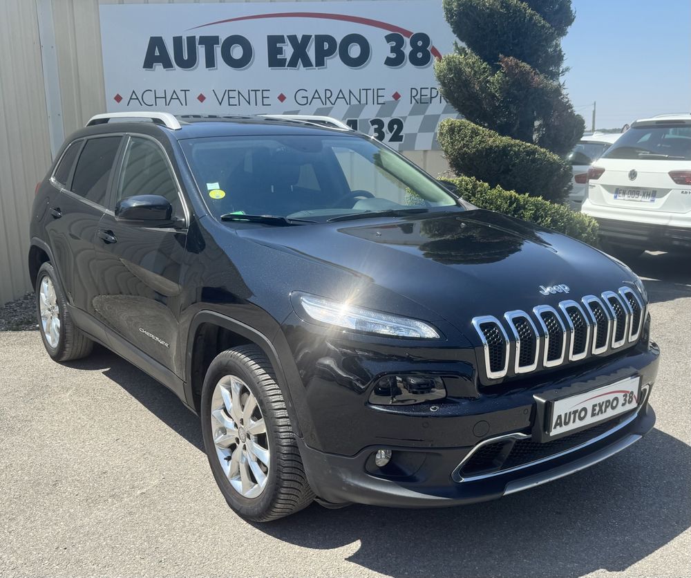 Cherokee 2.0L Multijet II 140 4x4 Active Drive I Longitude 2014 occasion 38230 Tignieu-Jameyzieu