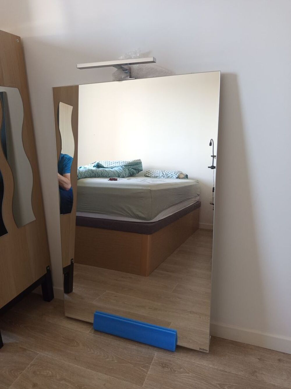 Miroir avec &eacute;clairage Meubles