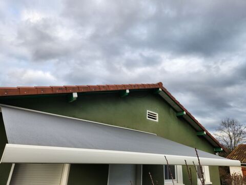 Store banne coffre, motoris� avec leds sur bras 5,91m x 3,5m 2000 L'Arbresle (69)