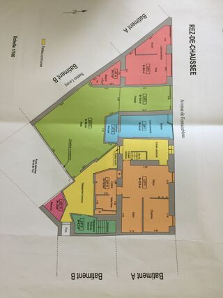  Immeuble � vendre 350 m�