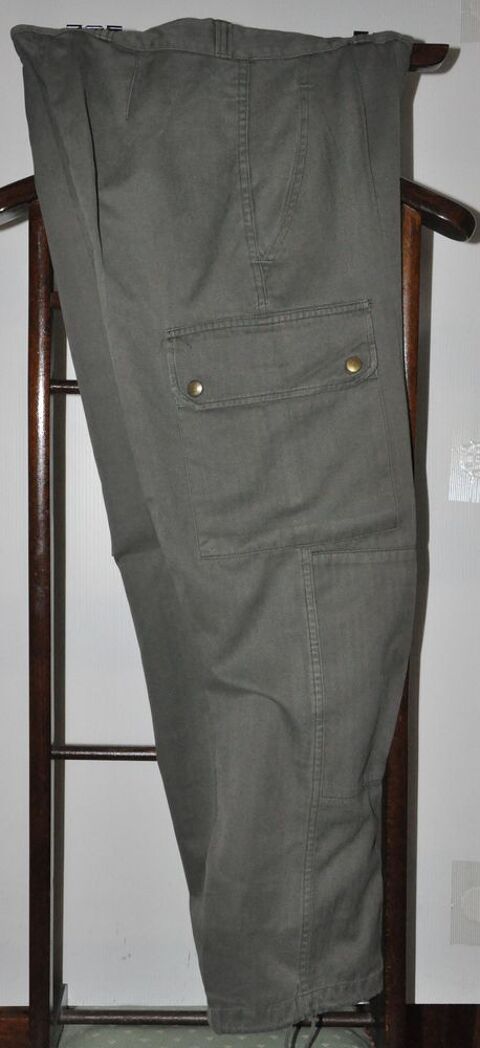 Pantalons militaire kaki 15 Valence-d'Albigeois (81)