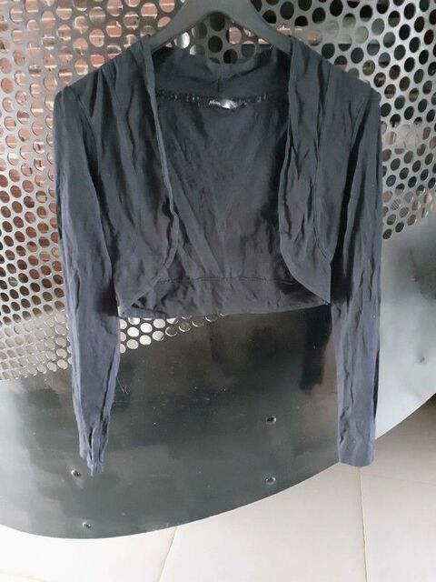 Bol�ro noir 2 Montreuil-le-Gast (35)