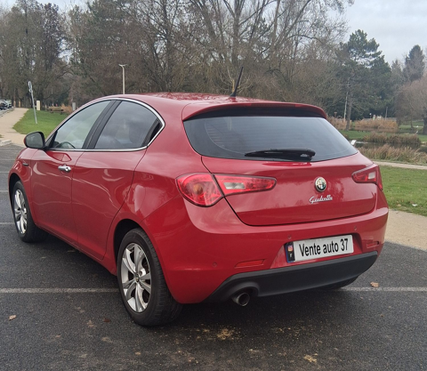 Alfa Romeo Giulietta 1.4 TB MultiAir 170 ch S&S Distinctive TCT 2012 occasion Jou&eacute;-l&egrave;s-Tours 37300