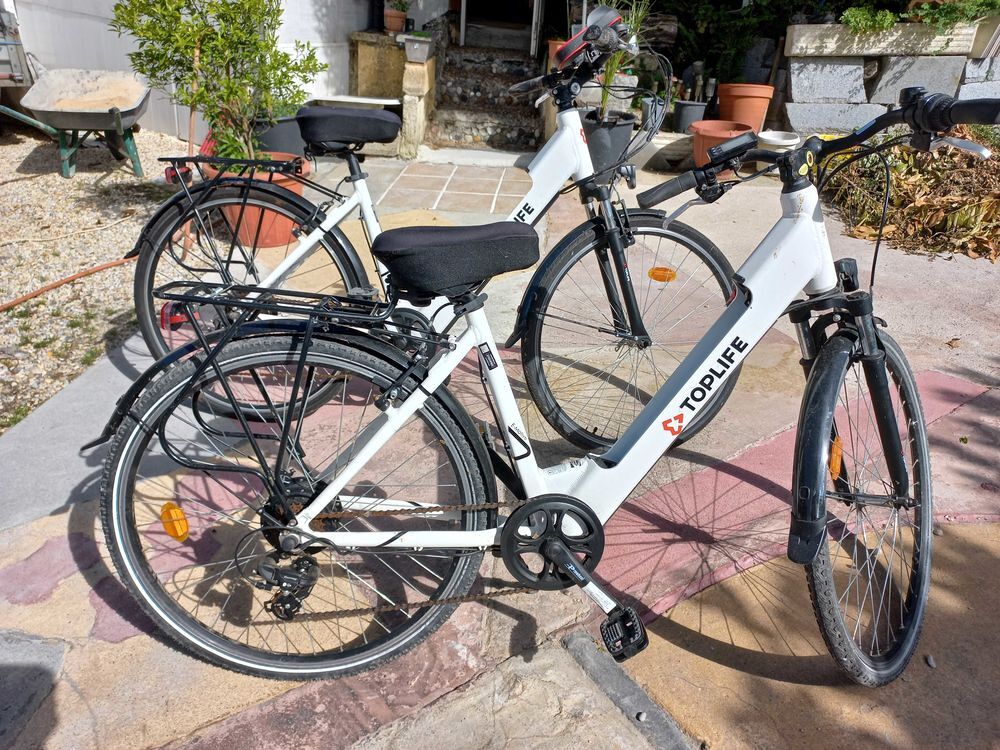 2 VELOS TOPLIFE ELECTRIQUE Vélos