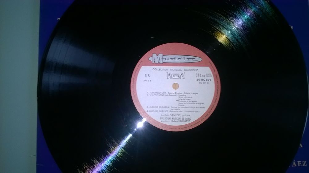 Vinyle de Concierto DE ARANJUEZ
Rodrigo Joaquin
1964
Tres CD et vinyles