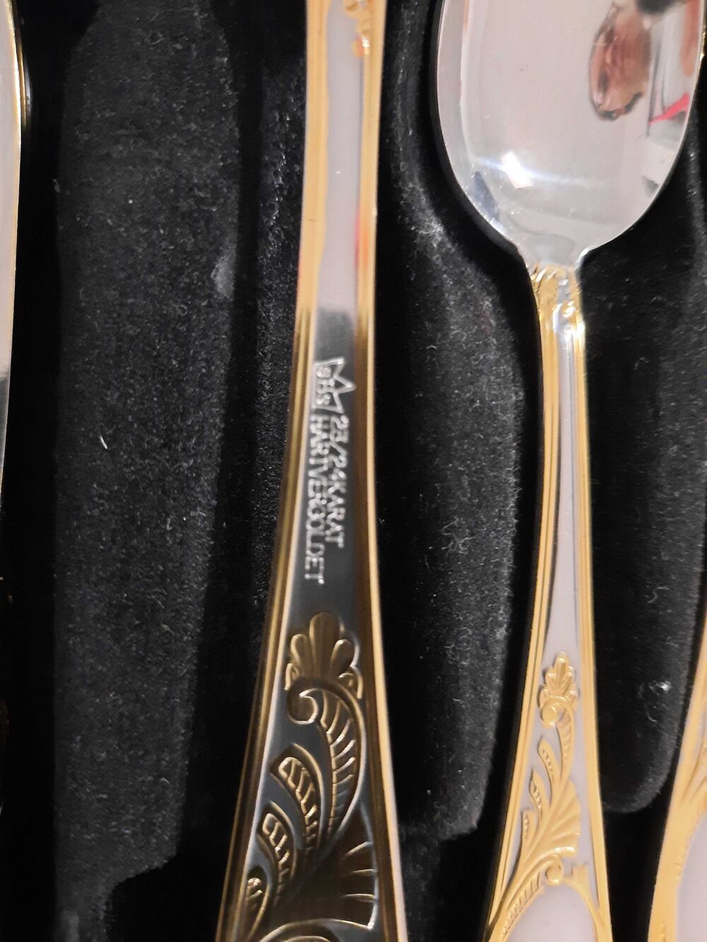 m&eacute;nag&egrave;re Sbs 70 pi&egrave;ces 23/24 carat Décoration