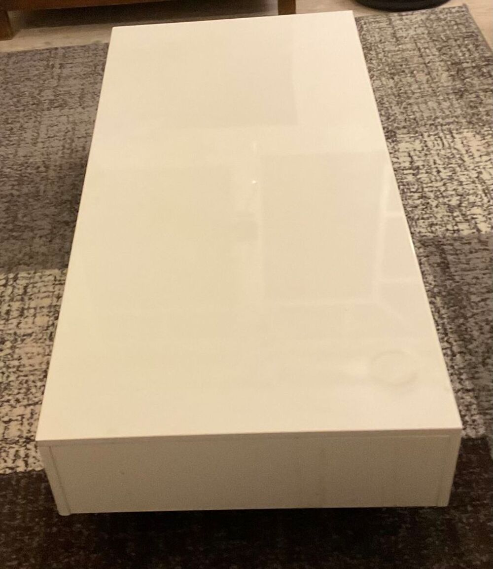 table basse laqu&eacute; blanche Meubles