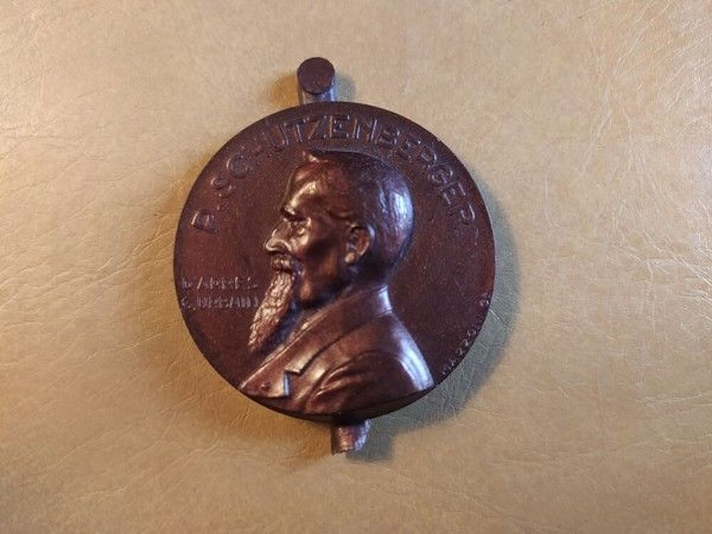 Ancienne M&eacute;daille Ac&eacute;tate de Cellulose Schutzenberger 1937 