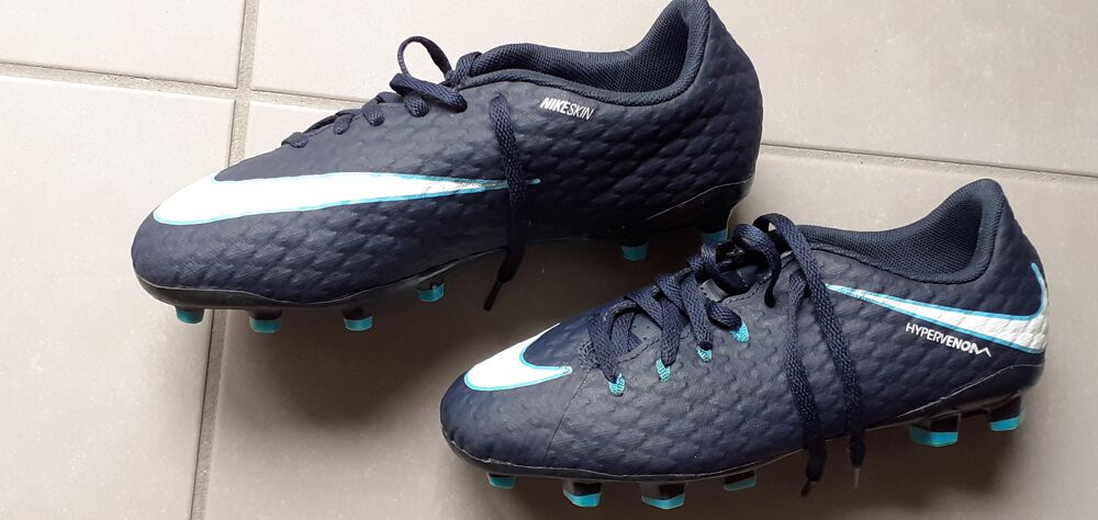 Achetez chaussures foot occasion annonce vente Bordeaux 33