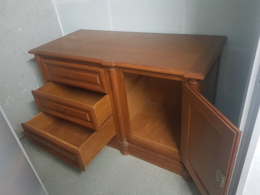 Commode en merisier Meubles