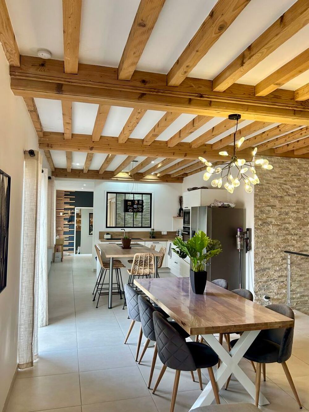 Vente Maison Maison rénovée 107m² au calme - 3 chambres Saint-Étienne-des-oullières