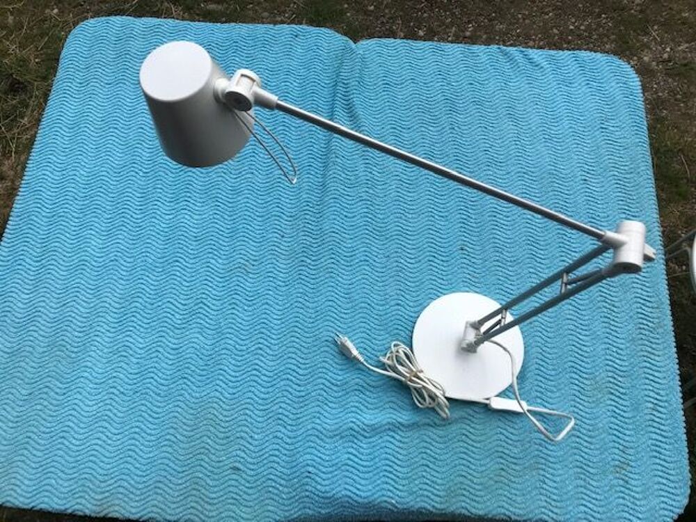 Lampe de bureau 01 