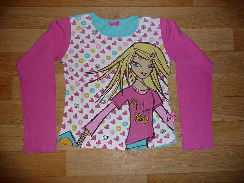 Tee-shirt marque BARBIE taille 10 ans Vêtements enfants